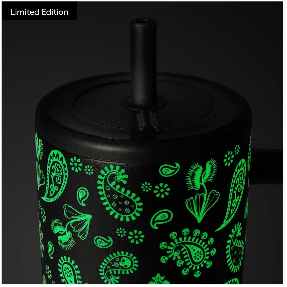 BrüMate Black Era Tumbler 30oz w/ matching magnetic straw covers - Picture 3 of 4